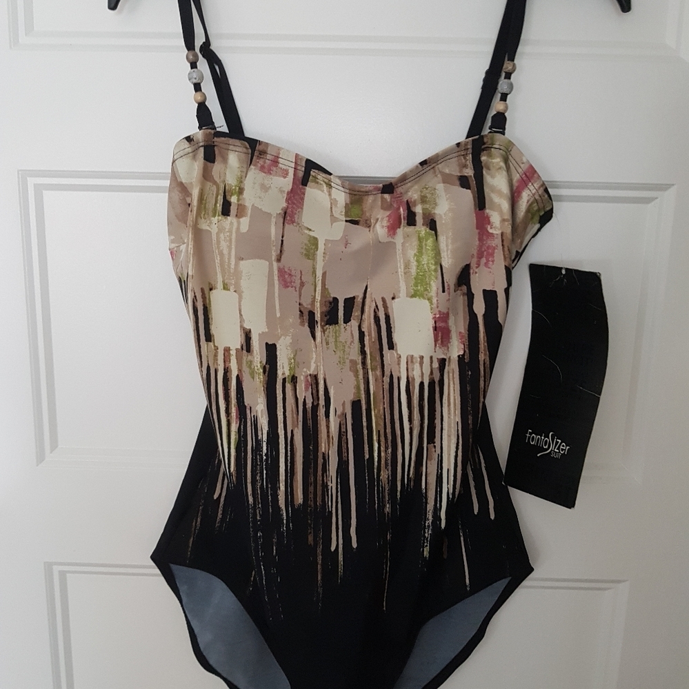 Bathing suit